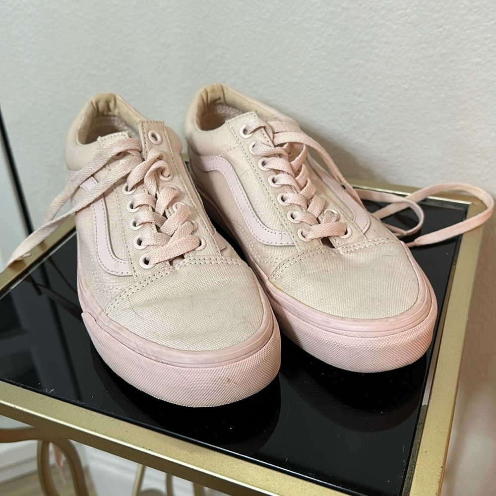 🧡 VANS Pink Sneakers 🧡